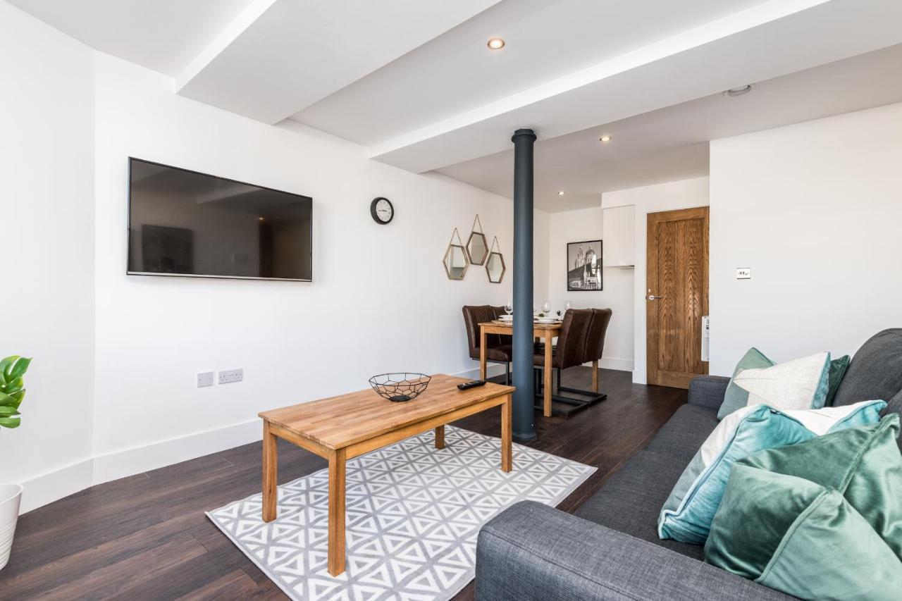 Apartment Central By Ustay