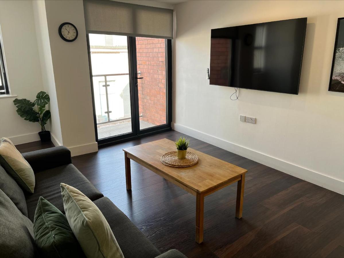 Central By Ustay Apartment *